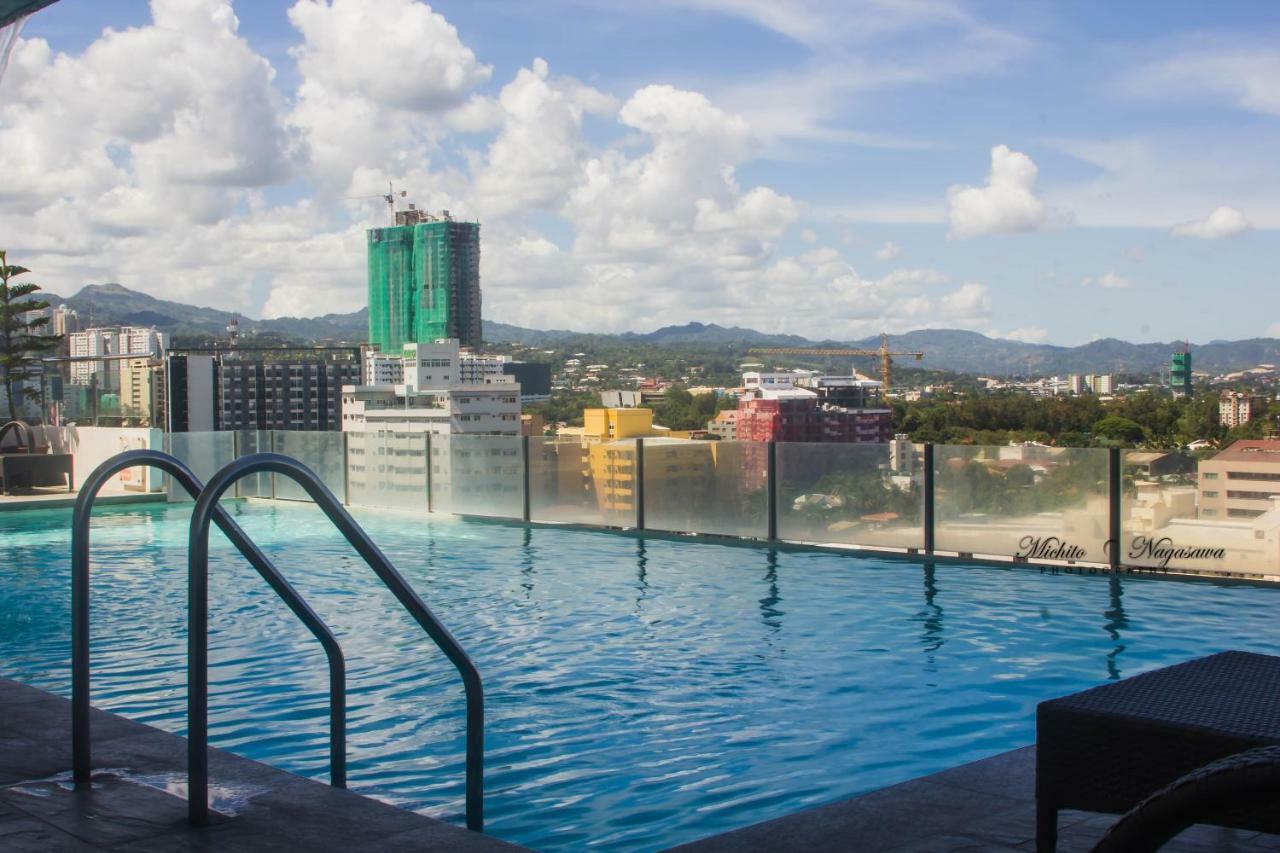 Mabolo Garden Flat A1 Rooftop Pool Near Ayala Mall Apartment Cebu ภายนอก รูปภาพ